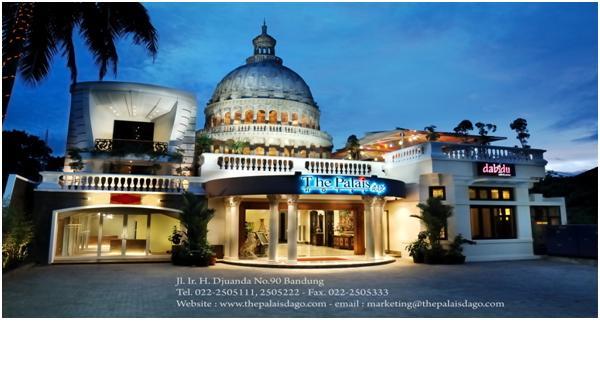 The Palais Hotel Dago Бандунг Екстериор снимка